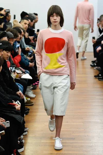 Look 13